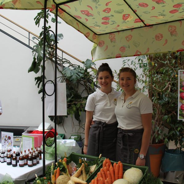 Ostermarkt Gemüseverkauf